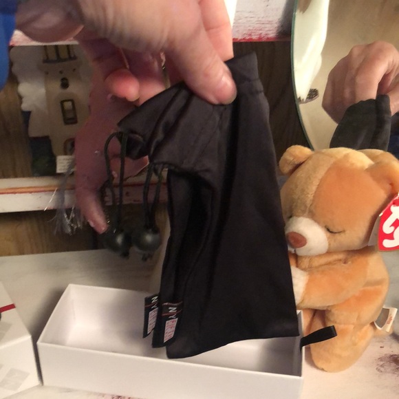 Box for glasses with (3) covers inside - Picture 8 of 10